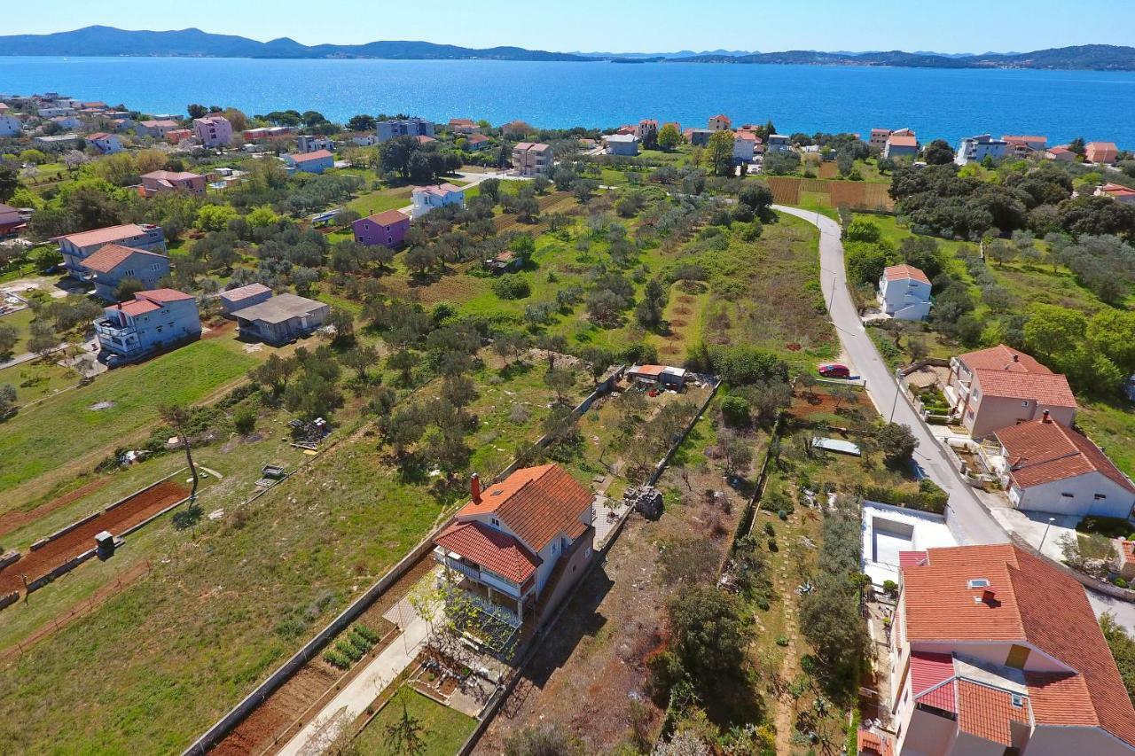 Large Gardens 2 Apartment Bibinje Exterior photo